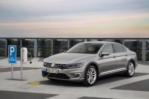 Για πρώτη φορά Volkswagen με head-up display στο νέο Passat