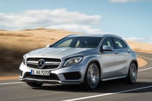 Αναβαθμισμένες Mercedes-AMG CLA 45 και GLA 45 4MATIC