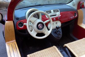 80.000 ευρώ για Fiat 500 κάμπριο με τέντα και ψάθες; Ε, ποτέ!