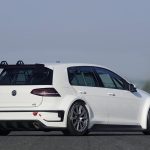 Νέο αγωνιστικό VW Golf 330 hp βασισμένο σε Golf παραγωγής