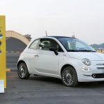 Ανανεωμένο Fiat 500 με νέα trendy και μοδάτα αξεσουάρ