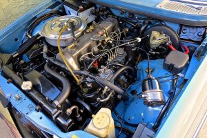 Πλήρως αναπαλαιωμένη Mercedes 300D σε τιμή ευκαιρίας!