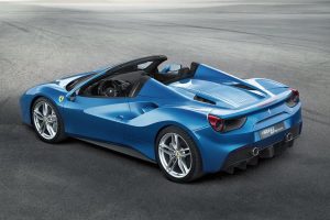 Νέα Ferrari 488 Spider με 670 hp και αναδιπλούμενη οροφή