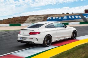 Νέα Mercedes-AMG C 63 Coupé με 0-100 χλμ./ώρα σε 3,9 δλ.!