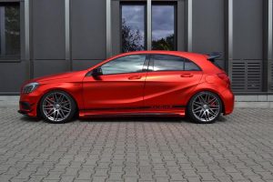 Mercedes A45 AMG 435 hp με μετατροπές αξίας 18.900€