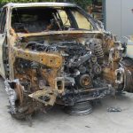 Θα δίνατε 16.000€ για αυτή την καμένη BMW X5 M50d;