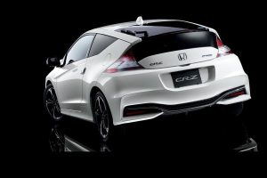 Ανανέωση για το σπορ υβριδικό Honda CR-Z με αλλαγές μέσα – έξω