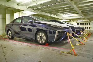 Το υδρογονοκίνητο Toyota Mirai πάτησε πρώτη φορά στην Ευρώπη