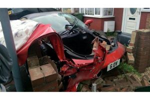 Ενοικιασμένη για γάμο Ferrari 458 Italia τα έκανε γυαλιά – καρφιά!