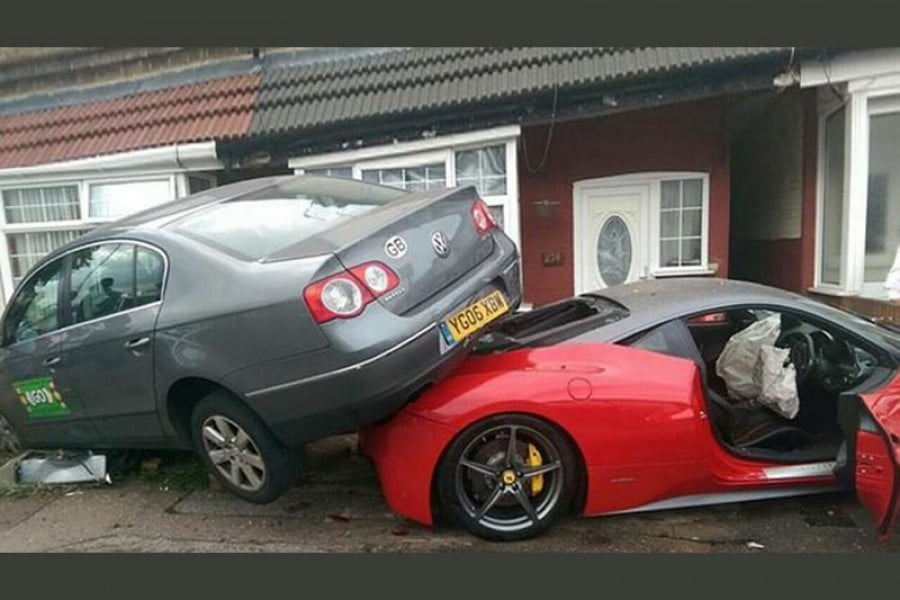 Ενοικιασμένη για γάμο Ferrari 458 Italia τα έκανε γυαλιά – καρφιά!