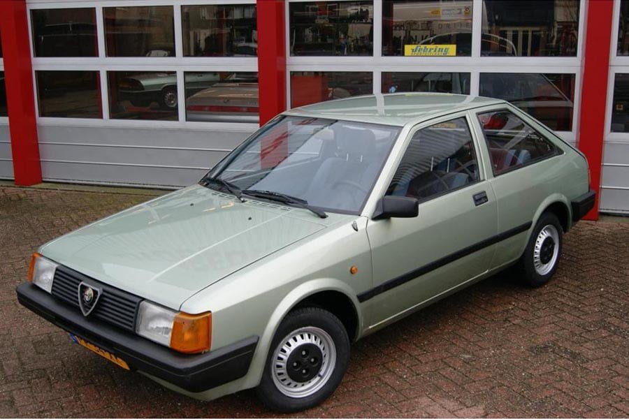 Σπάνια μεταχειρισμένη Ιταλο-Ιαπωνική Alfa Romeo Arna