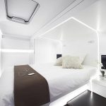 Αυτοκινούμενο τροχόσπιτο - παλάτι για διακοπές 7 αστέρων!