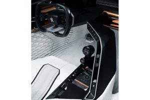 Νέο ηλεκτρικό Peugeot Fractal με κουπέ – κάμπριο αμάξωμα