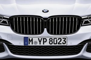 BMW Σειρά 7 με M Performance Package και άλλα αξεσουάρ
