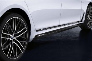 BMW Σειρά 7 με M Performance Package και άλλα αξεσουάρ