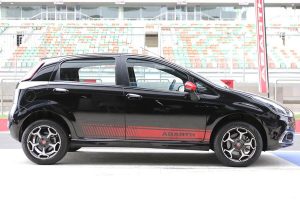 Νέο Fiat Abarth Punto 1.4 T-Jet 145 HP made in India