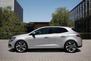 Πρεμιέρα του νέου Renault Megane με επτά κινητήρες έως 205 ίππων