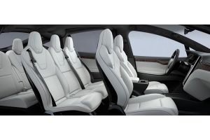 Νέο ηλεκτρικό SUV Tesla Model X με απόδοση έως 762 ίππων!
