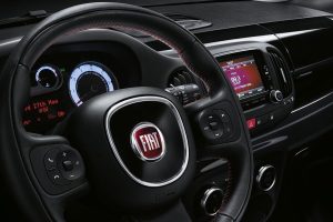 Νέα στιλάτη έκδοση Fiat 500L Urban Edition με πέντε κινητήρες