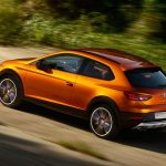 Νέο SEAT Leon Cross Sport 300 PS 4x4 βασισμένο στο Cupra