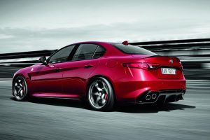 Alfa Romeo Giulia QV με 95.000€ και χρόνο ρεκόρ στο Nurburgring!