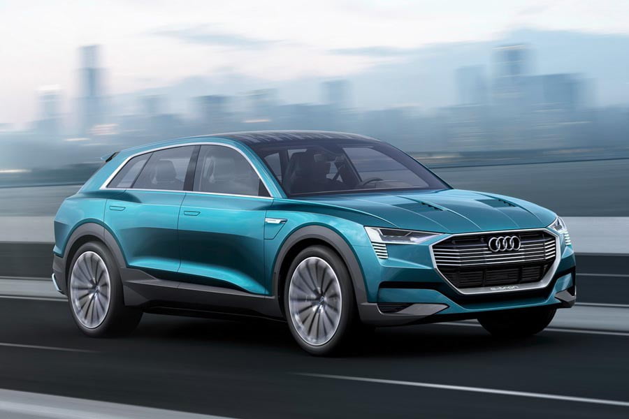 Νέο μεγάλο ηλεκτρικό SUV Audi e-tron quattro 435 ίππων
