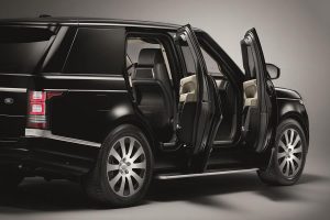 Νέο θωρακισμένο Range Rover Sentinel αξίας 400.000 ευρώ!