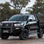 Το νέο Toyota Hilux με bull bar και διάφορα ακόμα αξεσουάρ