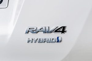 Νέο Toyota RAV4 Hybrid και με ισχυρότερο ντίζελ κινητήρα