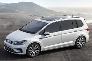 Νέο VW Touran με τιμή από 20.740€ και πλούσιο εξοπλισμό