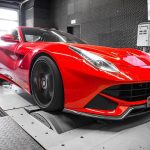 Τσιπαρισμένη Ferrari f12berlinetta στο δυναμόμετρο
