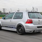 Μετατροπή Volkswagen Golf IV R32 turbo με 550 ίππους