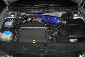 Μετατροπή Volkswagen Golf IV R32 turbo με 550 ίππους