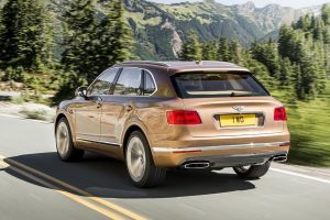 Η Bentley Bentayga αποκαλύπτεται και είναι η κορυφή των SUV