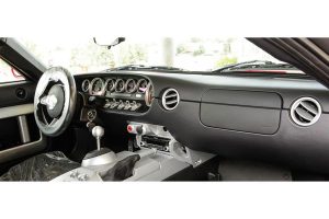 Ford GT δεκαετίας αλλά του κουτιού πωλείται 315.000 ευρώ!