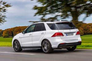 Νέα Mercedes GLE 450 AMG 4MATIC 3.0 biturbo 367 hp