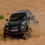Ερπυστριοφόρο Nissan Juke NISMO RS στην έρημο του Άμπου Ντάμπι