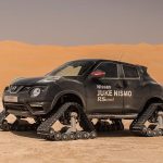 Ερπυστριοφόρο Nissan Juke NISMO RS στην έρημο του Άμπου Ντάμπι