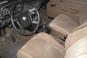 Μεταχειρισμένη ελληνική BMW 315 του 1982 με 66.000 χλμ.!