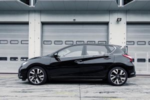 Nissan Pulsar Sport Edition package με εμφάνιση αλά NISMO