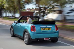 Νέο MINI Cabrio και με κινητήρες βενζίνης – ντίζελ 1.5 λίτρων