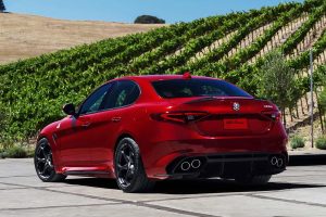 Η Alfa Romeo Giulia στις Η.Π.Α. με αρχικό κινητήρα 280 ίππων