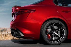 Η Alfa Romeo Giulia στις Η.Π.Α. με αρχικό κινητήρα 280 ίππων