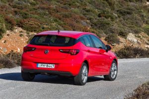 Οδηγούμε το νέο Opel Astra ντίζελ 1.6 CDTI 110 PS