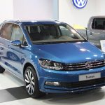 Volkswagen: e-Golf, Passat R-Line, νέο Touran και όλη η γκάμα