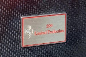 Ferrari Enzo με τα κεριά πωλείται για 3,5 εκατομμύρια ευρώ!