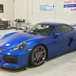 Γιατί να πουλάει κάποιος μια Porsche Cayman GT4 με 2.300 χλμ.;