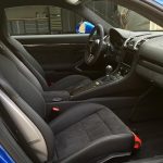 Γιατί να πουλάει κάποιος μια Porsche Cayman GT4 με 2.300 χλμ.;