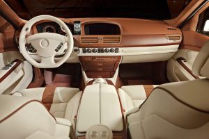 Υπερπολυτελής BMW 760Li φτιάχνει μέχρι και espresso!