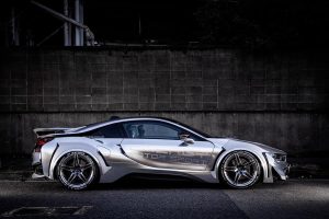 BMW i8 με ιαπωνικό tuning kit είναι η απόλυτη καγκουριά!